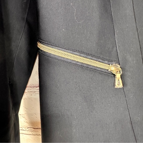 Ann Taylor navy blue Blazer jacket Silver Accents size 10 tailored office - Picture 8 of 9